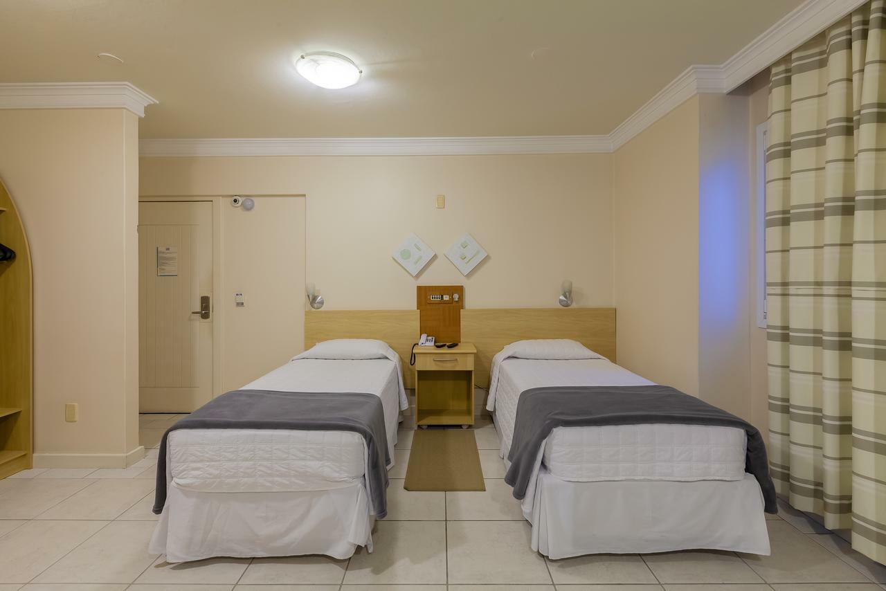 Tri Hotel Executive Criciuma Criciuma  Quarto foto